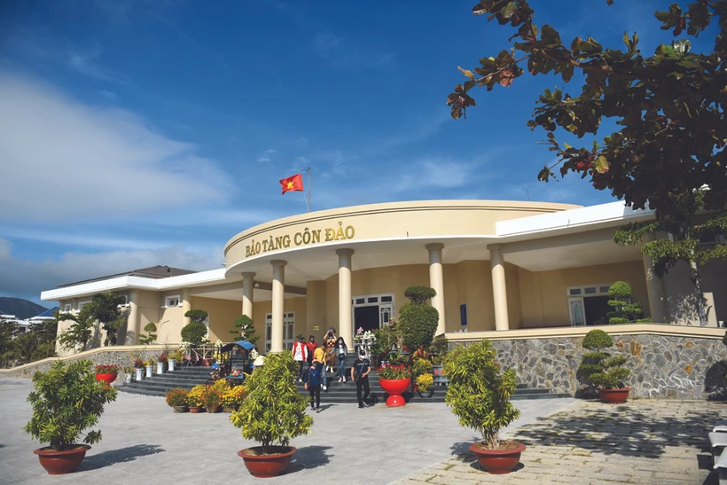 សារមន្ទីរ កូនដាវ ត្រូវបានបើកដំណើរការកសាងកាលពីថ្ងៃទី ៦ ខែ ធ្នូ ឆ្នាំ ២០០៩ ហើយបានសម្រេចជាស្ថាពរកាលពីថ្ងៃទី ១០ ខែ តុលា ឆ្នាំ ២០១០ មានផ្ទៃដីសាងសង់ចំនួន ៣.៥៧០ ម៉ែត្រការ៉េ ក្នុងនោះ ផ្ទៃក្រឡាសម្រាប់ដាក់តាំងទំហំ ១.៧០០ ម៉ែត្រការ៉េ 
