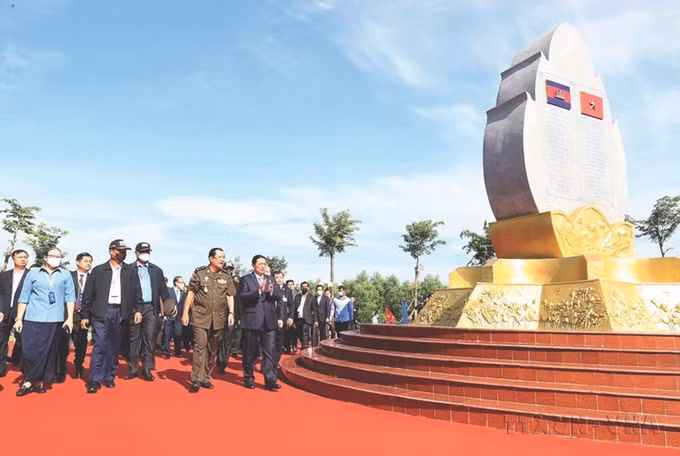 Tay Nam 2.jpg