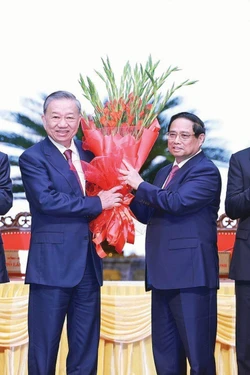 ព្រឹត្តិការណ៍លេចធ្លោទាំង ១០ របស់ វៀតណាម ឆ្នាំ ២០២៤ ពិនិត្យជ្រើសរើសដោយទីភ្នាក់ងារព័ត៌មាន វៀតណាម