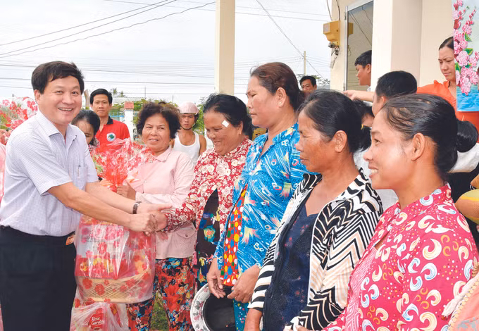 ខេត្ត បាកលៀវ គិតគូរដល់ជីវភាពរស់នៅនៃបងប្អូនជនជាតិ ខ្មែរ ảnh 2