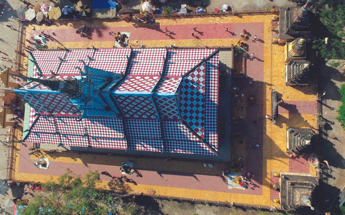 ការធ្វើពិពិធកម្មផលិតផលទេសចរណ៍ផ្តើមពីវប្បធម៌ ខ្មែរ ណាមបូ ảnh 4