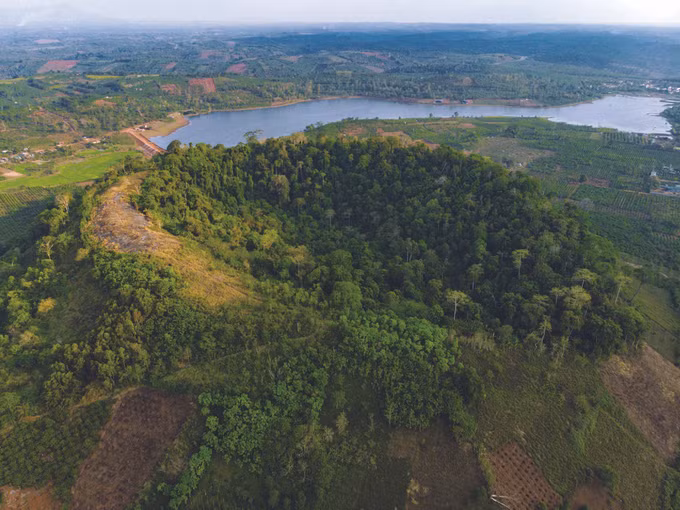 តម្លៃបេតិកភណ្ឌរបស់ឧទ្យានភូគព្ភសាស្រ្ត ដាក់ណុង ảnh 2