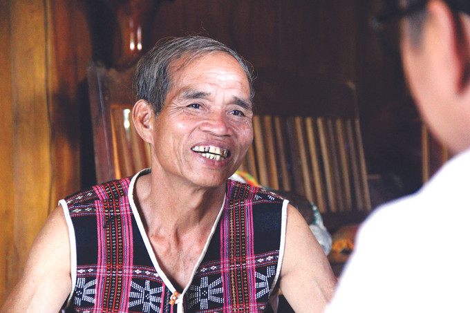 ចាស់ភូមិ កឺលៅ បឡាវ ច្រៀង លី សិល្បៈពោល លី ច្រៀង លី របស់ជនជាតិ កឺទូ ảnh 2
