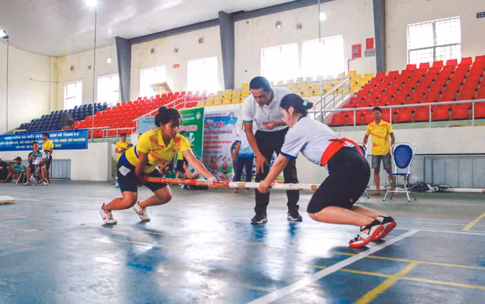 អភិរក្សតម្លៃវប្បធម៌បណ្តាជនជាតិតំបន់ តីង្វៀន ảnh 4