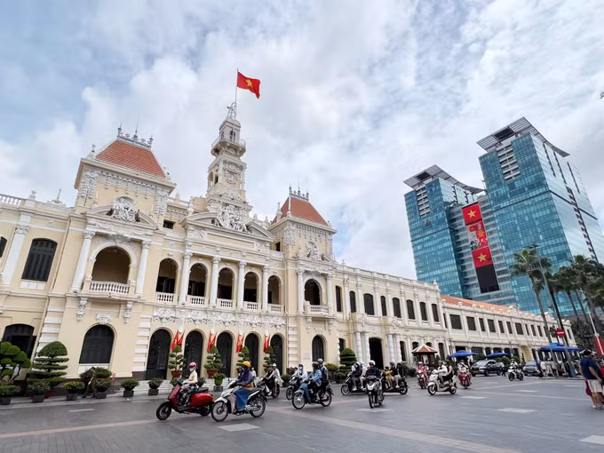 កន្លែងលេងកម្សាន្តជាច្រើននៅទីក្រុង ហូ ជីមិញ ទាក់ភ្ញៀវទេសចរក្នុងឱកាសទិវាបុណ្យឯករាជ្យជាតិថ្ងៃទី ២ ខែ កញ្ញា ảnh 5