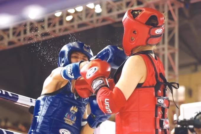 នារីជនជាតិ យ៉ាវ នាំយកមេដាយមាសមកជូនមាតុភូមិ ảnh 2