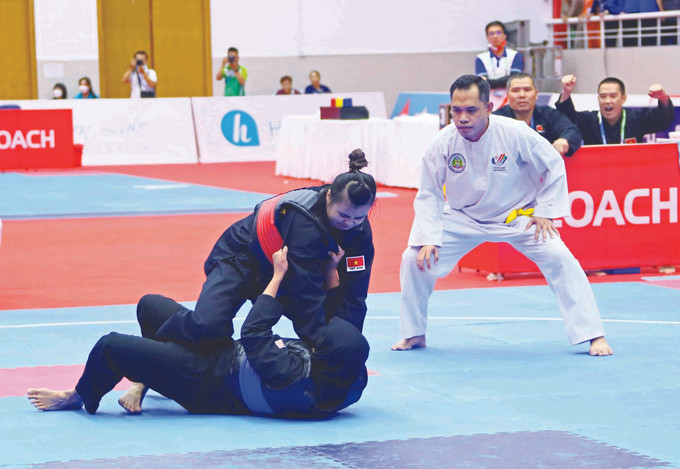 កីឡាករ កីឡាការិនីជនជាតិភាគតិចដែលបញ្ចេញពន្លឺចែងចាំងក្នុងព្រឹត្តិការណ៍ ស៊ីហ្គេម លើកទី ៣១ ảnh 6