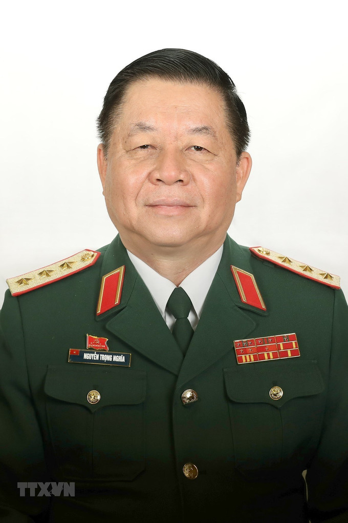 បញ្ជីរាយនាមគណៈលេខាមជ្ឈិមបក្សអាណត្តិទី ១៣ ảnh 4