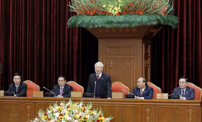 សមមិត្ត ង្វៀនភូត្រុង ត្រូវបានជ្រើសតាំងធ្វើអគ្គលេខាបក្ស ảnh 5