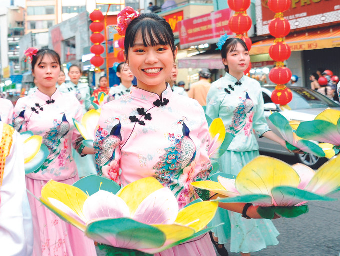 បុណ្យហែអ្នកតារបស់ជនជាតិ ចិនត្រូវបានទទួលស្គាល់ជាបេតិកភណ្ឌវប្បធម៌អរូបីជាតិ ảnh 1