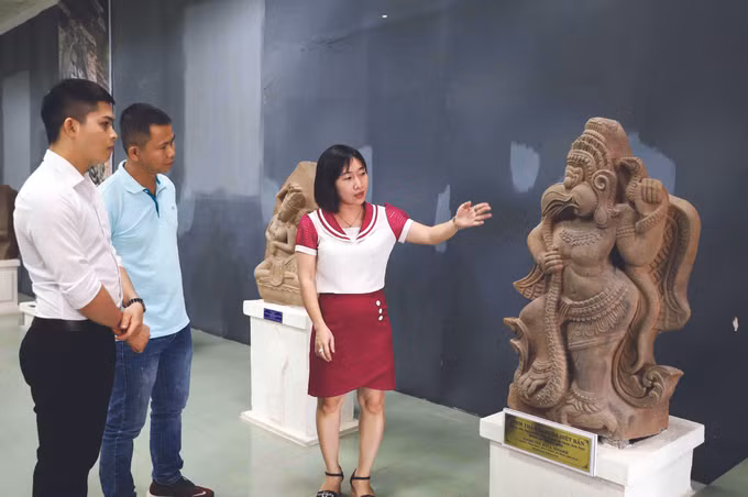 រតនវត្ថុ ចាម នៅលើដែនដី ប៊ិញឌិញ ảnh 4