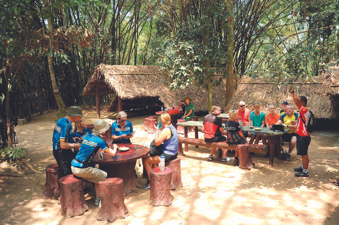 តម្លៃនៃកេរដំណែលប្រវត្តិសាស្រ្ត - វប្បធម៌នៅទីក្រុងដែលប្រសិទ្ធនាមលោក អ៊ំហូ ảnh 3