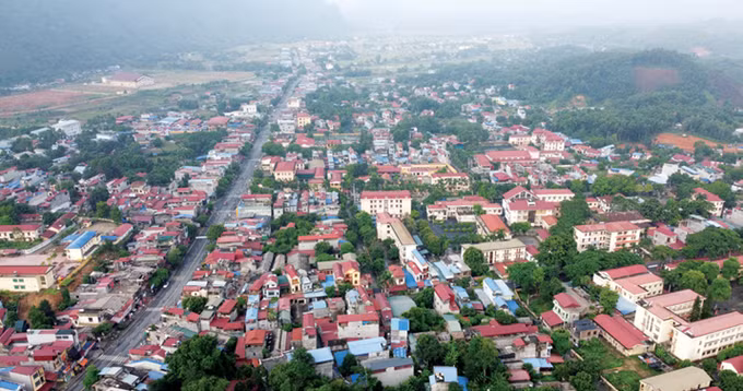 ខេត្ត ថាយង្វៀន អភិវឌ្ឍន៍ហេដ្ឋារចនាសម្ព័ន្ធលើដែនដីកំណើតនៃបដិវត្តន៍ ảnh 10