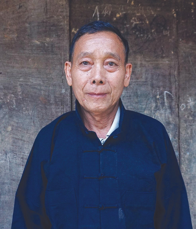 លោក ហាងមីយៀ អ្នកមានប្រជាប្រិយភាពនៅឃុំ កានទី ស្រុក ក្វានបា (ខេត្ត ហាយ៉ាង) សេចក្ដីទុកចិត្តនិងការរំពឹងទុកពីសំណាក់ម្ចាស់ឆ្នោតជាបងប្អូនជនជាតិភាគតិច ảnh 3