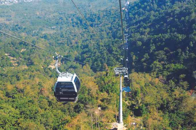 ស្រុក ស៊ន់ឡុក ជំរុញយ៉ាងខ្លាំងក្លាការវិនិយោគចូលក្នុងតំបន់បងប្អូនជនជាតិ ảnh 6