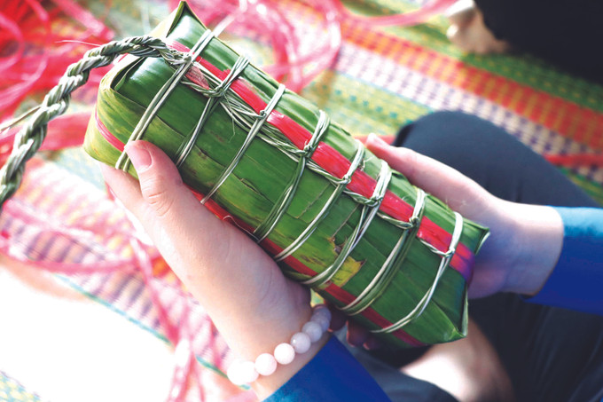 នំអន្សមតំបន់ប៉ែកខាងលិច ảnh 2