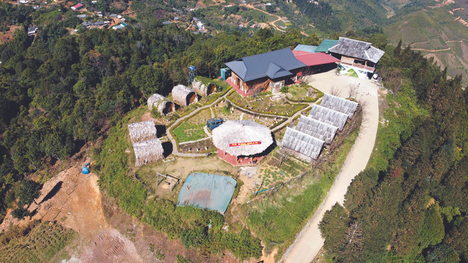 មណ្ឌលទេសចរណ៍ homestay តាសួហីល ជាគោលដៅមួយក្នុងចំណោមគោលដៅពេញនិយមនៅឋានពពកនៃឃុំ តាសួ គុណបក្ស - ទឹកចិត្តប្រជាជននៅ បាក់អៀន ảnh 9