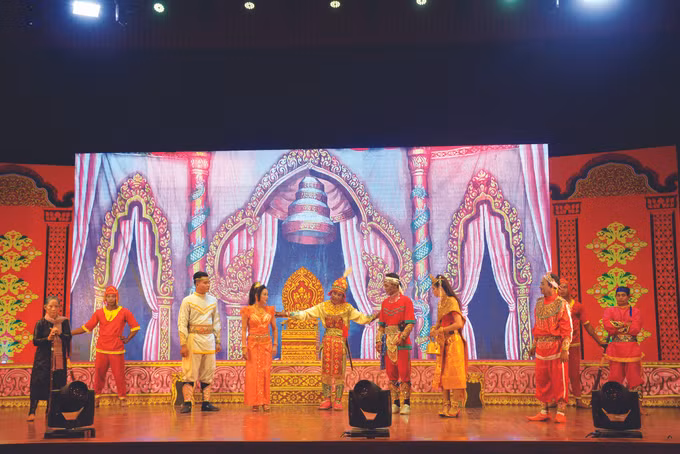 "រក្សាភ្នក់ភ្លើង" សិល្បៈល្ខោន យូកេ ảnh 1