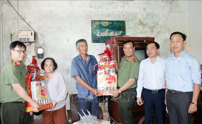 សកម្មភាពអបអរសាទរបុណ្យចូលឆ្នាំថ្មីប្រពៃណីនៅខេត្ត បាកលៀវ ảnh 4