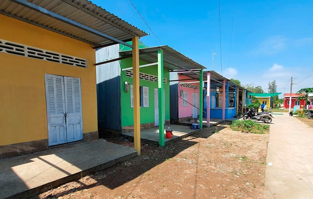 ភាពស្រស់ស្អាតចែងចាំងពីកម្មវិធី "ចម្រុះពណ៌ភូមិស្រុក" នៅខេត្ត សុកត្រាំង ảnh 4