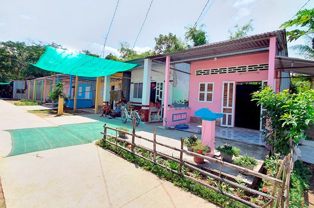 ភាពស្រស់ស្អាតចែងចាំងពីកម្មវិធី "ចម្រុះពណ៌ភូមិស្រុក" នៅខេត្ត សុកត្រាំង ảnh 5