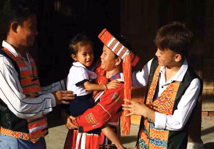 ជីវភាពថ្មីនៃជនជាតិ ប៉ាថែន នៅខេត្ត ទ្វៀនក្វាង ảnh 3