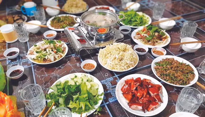 កណ្តុរស្រែជាលក្ខណៈវិសេសវិសាលនៃភោជនាហារតំបន់ប៉ែកខាងលិចនៃភូមិភាគខាងត្បូង ảnh 1