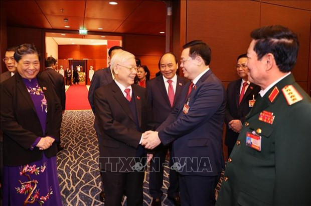 រូបភាពមួយចំនួនក្នុងថ្ងៃដំបូងនៃមហាសន្និបាតតំណាងទូទាំងប្រទេសលើកទី ១៣ របស់បក្សកុម្មុយនិស្តវៀតណាម ảnh 9