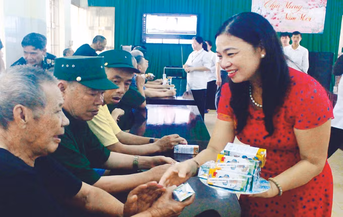 ដំបូលផ្ទះតែមួយនៃបណ្តាយោធិនពិការ យោធិនមានជំងឺធ្ងន់ ảnh 1