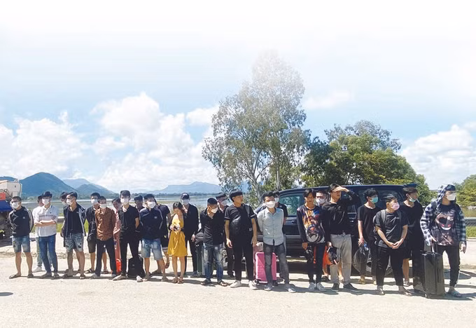 ប្រយ័ត្នចំពោះល្បិចកលការងារស្រាលប្រាក់ខែខ្ពស់ ảnh 1