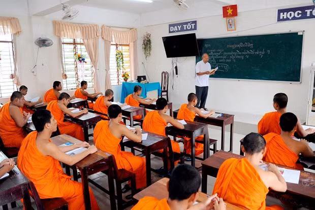 សាលារៀនរបស់បណ្តាសមណសិស្ស ខ្មែរ ảnh 4