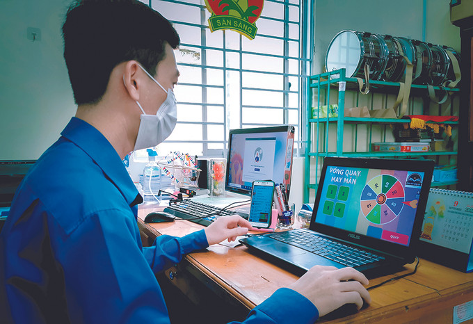 ទីក្រុង កឹនធើ រៀបចំដាក់អនុវត្តន៍វិធានការជួយឧបត្ថម្ភសិស្សានុសិស្សរៀនតាមប្រព័ន្ធអនឡាញប្រកបដោយភាពបត់បែន ảnh 4