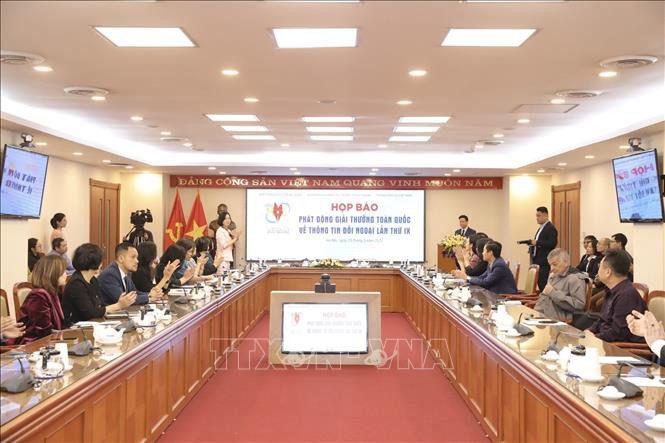 ការបំផុសពានរង្វាន់ទូទាំងប្រទេសស្តីអំពីព័ត៌មានកិច្ចការបរទេសលើកទី ៩ ảnh 1