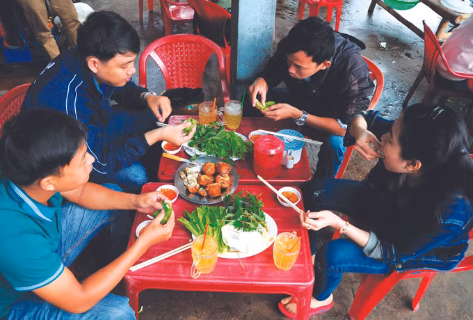 នំកំប៉ុង ដាយតឹម ឈ្ងុយឆ្ងាញ់ ảnh 3