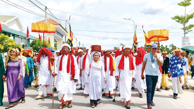 ពិធីបុណ្យ កាតេ -រីកសាយភាយស្មារតីផ្សារភ្ជាប់សហគមន៍