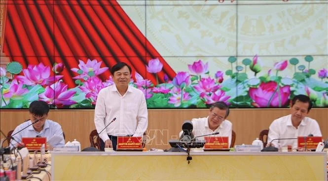 កសាងបណ្តាកម្មវិធីសកម្មភាពអនុវត្តសម្រេចចិត្តធានាមានលទ្ធភាព សមស្របជាក់ស្តែង