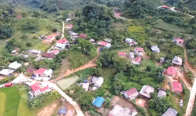 ជម្រកដ៏សែនកក់ក្តៅដែលពោរពេញដោយក្តីស្រឡាញ់នៅតំបន់ខ្ពស់ជាប់ព្រំដែននៃខេត្ត សឺនឡា ảnh 3