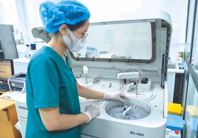 អាសយដ្ឋានពិនិត្យព្យាបាលជំងឺមានកិត្យានុភាពដោយប័ណ្ណធានារ៉ាប់រងសុខភាពនៅខេត្ត បាក់យ៉ាង ảnh 3