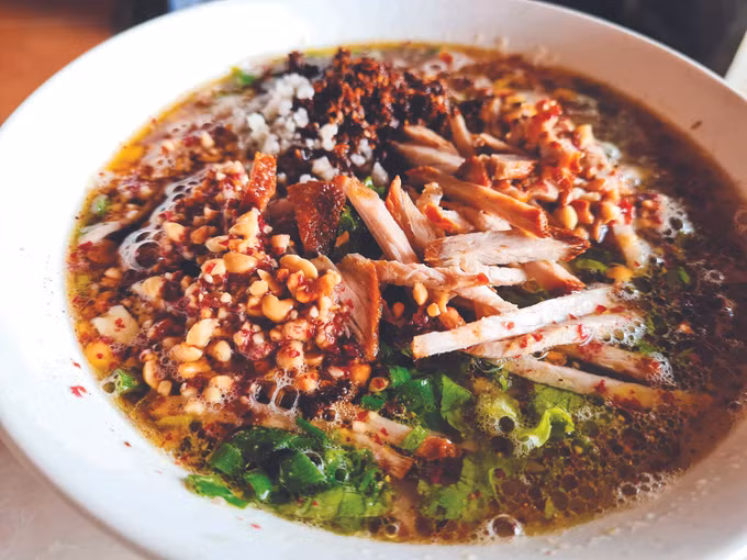 ហ្វើពណ៌ផ្កាឈូក - ភាពល្អឥតខ្ចោះនៃដែនដី "ខ្ពង់រាប ស" ảnh 3