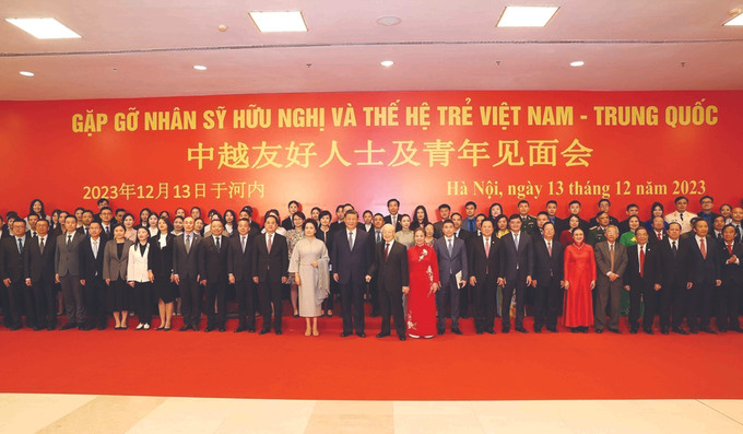 លើកកម្ពស់ទំនាក់ទំនង វៀតណាម - ចិន ក្នុងកម្រិតខ្ពស់ថ្មីមួយទៀត ảnh 6