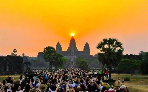 ប្រាសាទអង្គរវត្តជាប់​លេខ​ ១ ជា​សំណង់​ប្រវត្តិសាស្ត្រ​ដ៏​អស្ចារ្យ​បំផុត​ក្នុង​ពិភពលោក