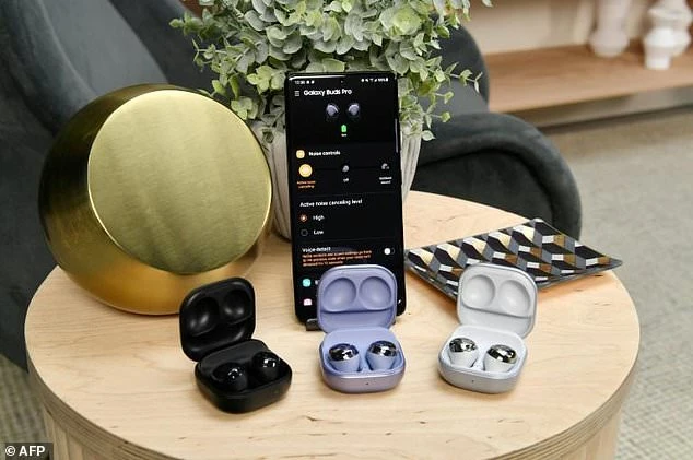 Samsung បង្ហាញ​ស្មា​ត​ហ្វូន​ស៊េរី S21 នឹង​តម្លៃ​ទាប​ជាង​ឆ្នាំមុន​