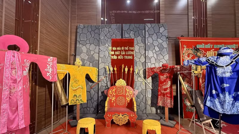 ការបើកបរិយាកាសដើម្បីវប្បធម៌រស់រានក្នុងជីវភាពប្រចាំថ្ងៃ
