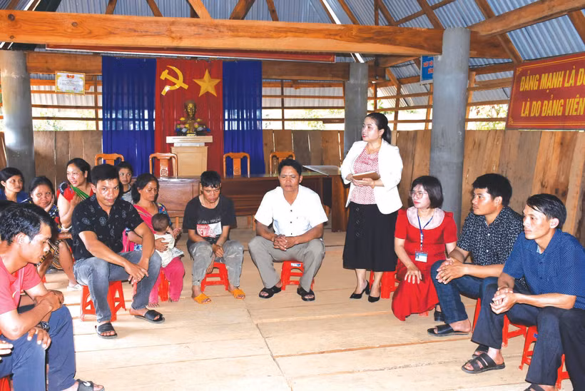 ប្រឹងប្រែងដើម្បីអ្នកក្រីក្រខេត្ត កនទុម តាំងទីលំនៅស្ថិរភាព