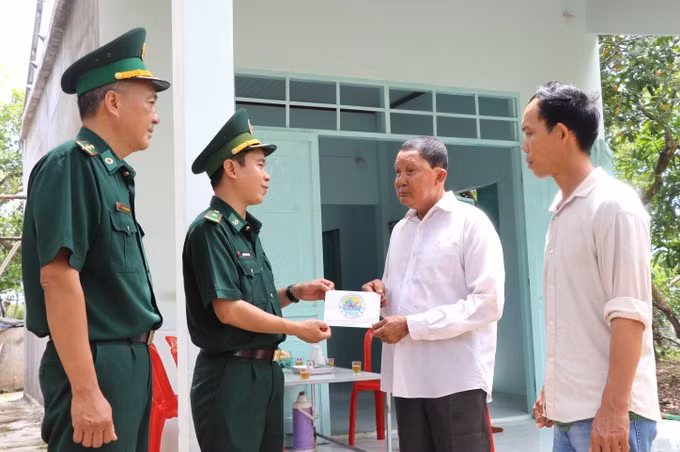 ឧបត្ថម្ភបងប្អូនបណ្តាជនជាតិនៅតំបន់ព្រំប្រទល់ស្ថិរភាពការស់នៅ អភិវឌ្ឍន៍សេដ្ឋកិច្ច