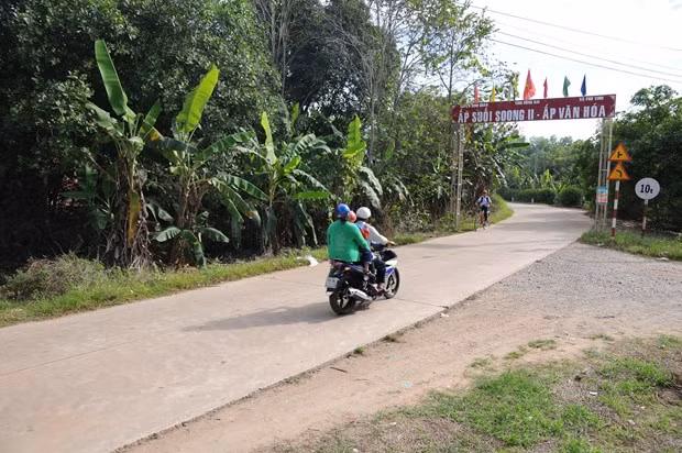 វឌ្ឍនភាពតំបន់ជនបទថ្មីស្រុក ឌិញក្វាន ảnh 3