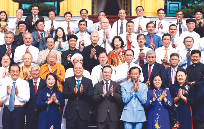 សកម្មភាពមួយចំនួនរបស់ថ្នាក់ដឹកនាំបក្សនិងរដ្ឋ ảnh 3
