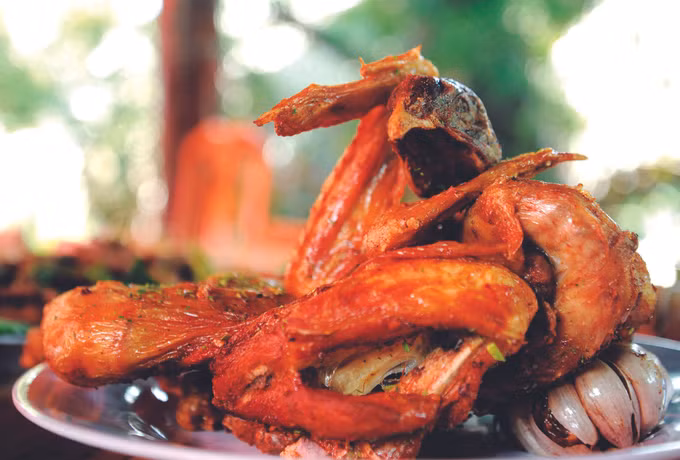 ភ្លក់រសជាតិមុខម្ហូបមាន់ដុត អូរធំ ảnh 1