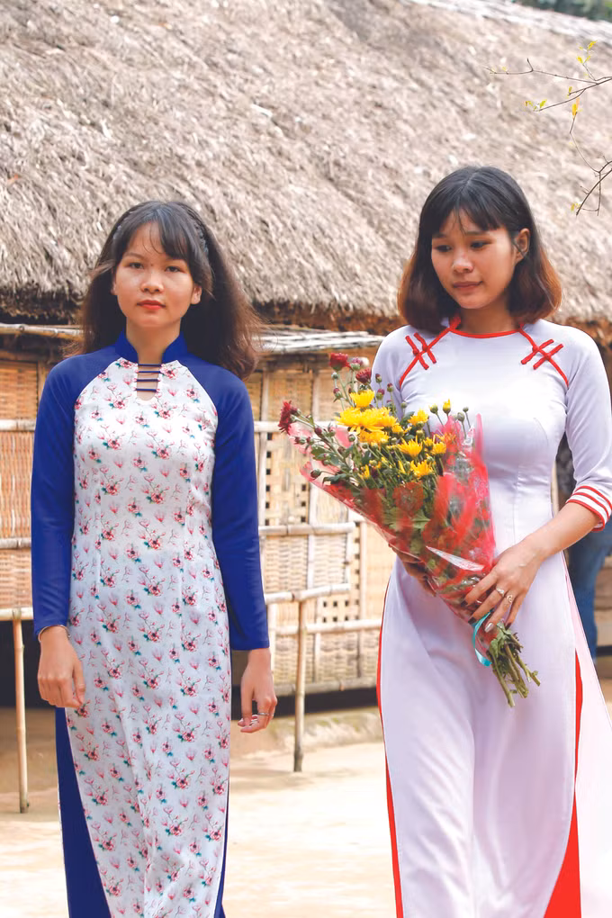 ខែ ឧសភា អញ្ជើញមកកាន់ស្រុកកំណើតលោកអ៊ំ ảnh 4