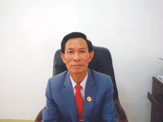 ជួយឧបត្ថម្ភផ្ទះលំនៅ ដីលំនៅឋាន ដីបង្កបង្កើនផលជូនបងប្អូនជនជាតិ - សម្លឹងមើលពីខេត្ត យ៉ាឡាយ ảnh 2